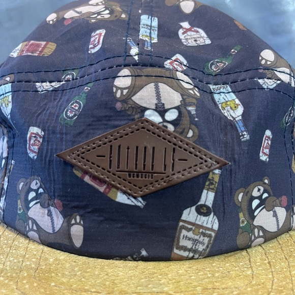 Entree LS Hat - Picture 2 of 5